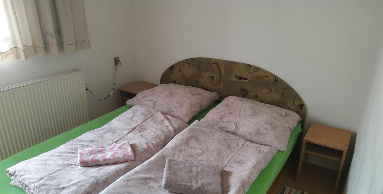 Dovolenkový dom s tromi spálňami Zuberec Exterior foto